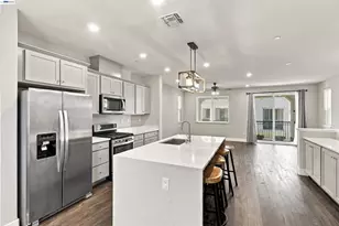 24217 2nd St, Hayward, CA 94541 - Photo 7