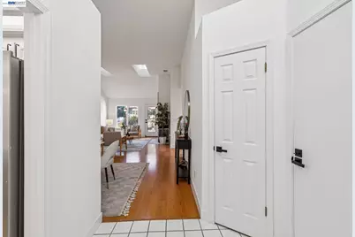 7673 Helmsdale Dr, San Jose, CA 95135 - Photo 7