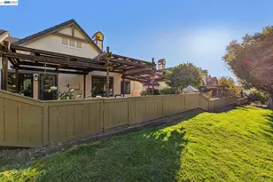 7673 Helmsdale Dr, San Jose, CA 95135 - Photo 73