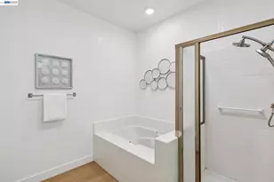 7673 Helmsdale Dr, San Jose, CA 95135 - Photo 57