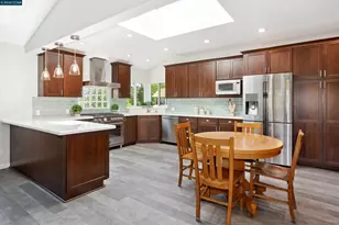 1181 Blue Lake Way, Concord, CA 94521 - Photo 9