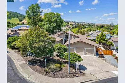 1181 Blue Lake Way, Concord, CA 94521 - Photo 1