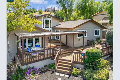 1181 Blue Lake Way, Concord, CA 94521 - Photo 25