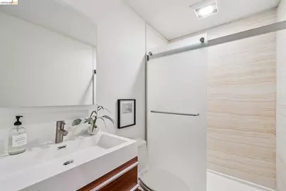 25 Ascot Court, Oakland, CA 94611 - Photo 47