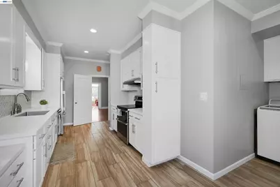 250 Cherrywood Ave, San Leandro, CA 94577 - Photo 25