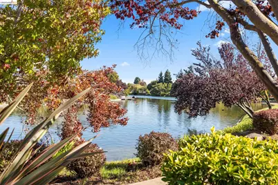 116 Shepardson Ln, Alameda, CA 94502 - Photo 23