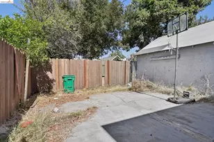1927 82nd Ave, Oakland, CA 94621 - Photo 7