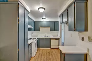 156 Trident Dr, Pittsburg, CA 94565 - Photo 13