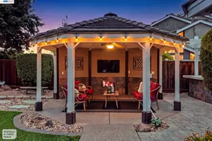 257 Summertree Dr, Livermore, CA 94551 - Photo 59