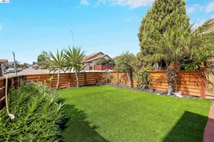 24346 Chandler Rd, Hayward, CA 94545 - Photo 9