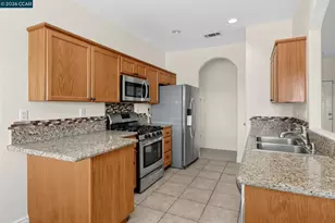 7330 Catalpa Ave, California City, CA 93505 - Photo 9