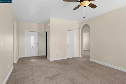 7330 Catalpa Ave, California City, CA 93505 - Photo 5