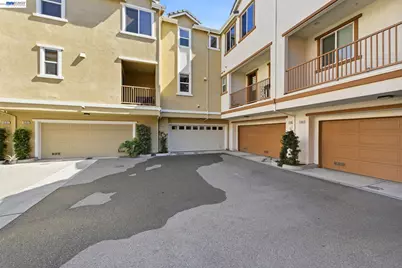 1565 McCandless Dr, Milpitas, CA 95035 - Photo 37