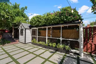 6422 Lubao Ave, Woodland Hills (los Angeles), CA 91367 - Photo 31