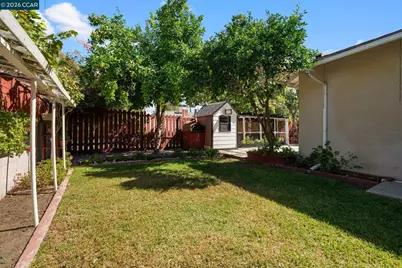 6422 Lubao Ave, Woodland Hills (los Angeles), CA 91367 - Photo 29