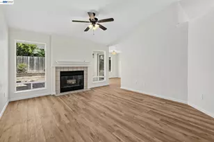 2921 Meadow Hawk Way, Antelope, CA 95843 - Photo 11