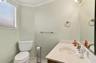 1222 Butler Ave, San Leandro, CA 94579 - Photo 27