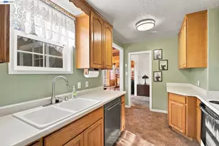 1222 Butler Ave, San Leandro, CA 94579 - Photo 13