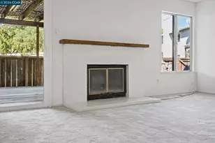 146 Riverway Dr, Pittsburg, CA 94565 - Photo 9