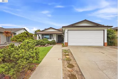 1952 Sandcreek Way, Alameda, CA 94501 - Photo 1