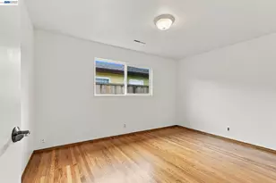1952 Sandcreek Way, Alameda, CA 94501 - Photo 15