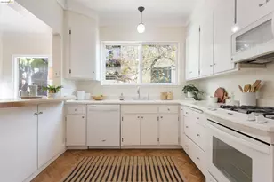 5200 Golden Gate Ave, Oakland, CA 94618 - Photo 23