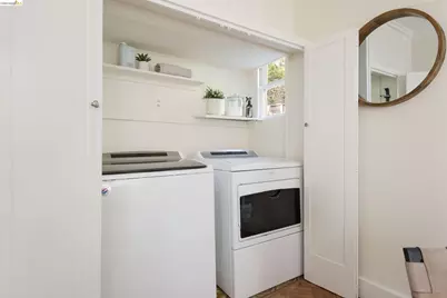 5200 Golden Gate Ave, Oakland, CA 94618 - Photo 45