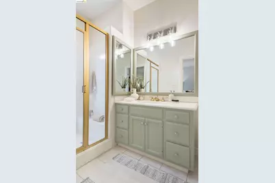 5200 Golden Gate Ave, Oakland, CA 94618 - Photo 33