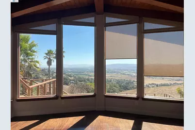 3200 Valley View Ct, Morgan Hill, CA 95037 - Photo 9