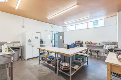 2550 Dana St #2F, Berkeley, CA 94704 - Photo 29
