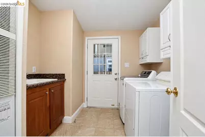 210 Cypress Rd #60, Oakley, CA 94561 - Photo 11