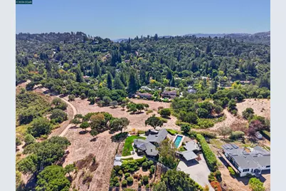 13 Bel Air Dr, Orinda, CA 94563 - Photo 5