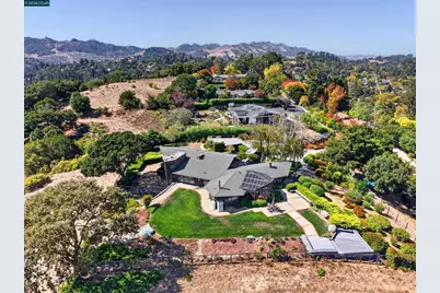 13 Bel Air Dr, Orinda, CA 94563 - Photo 11