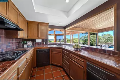 13 Bel Air Dr, Orinda, CA 94563 - Photo 31