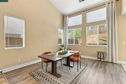 2348 Woodhill Dr, Pittsburg, CA 94565 - Photo 15