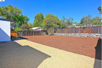 2403 Mountain View Dr., Concord, CA 94520 - Photo 9