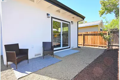 2403 Mountain View Dr., Concord, CA 94520 - Photo 11