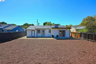 2403 Mountain View Dr, Concord, CA 94520 - Photo 5