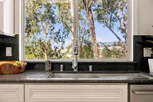866 Alma Pl, Oakland, CA 94610 - Photo 13