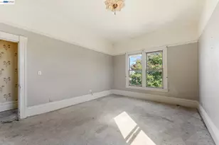 1715 Bay St, Alameda, CA 94501 - Photo 41