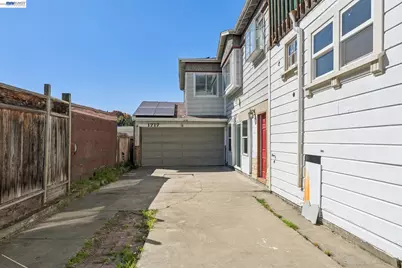 1715 Bay St, Alameda, CA 94501 - Photo 81