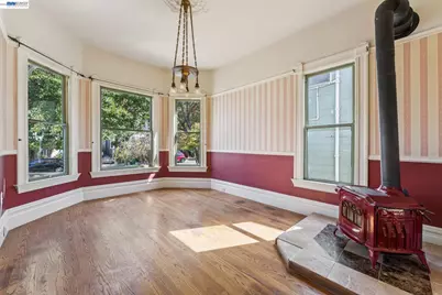 1715 Bay St, Alameda, CA 94501 - Photo 13
