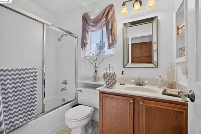 427 White Oak Ct, Oakley, CA 94561 - Photo 27