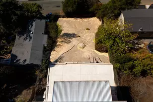 8745 Burr St, Oakland, CA 94605 - Photo 45