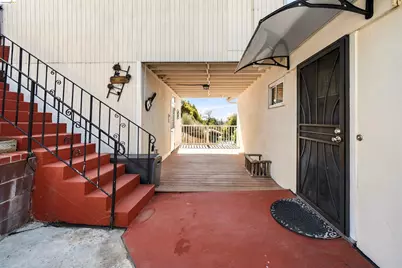 8745 Burr St, Oakland, CA 94605 - Photo 5