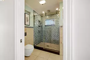 8745 Burr St, Oakland, CA 94605 - Photo 25