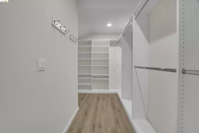 2571 Wakefield Ct, Brentwood, CA 94513 - Photo 27