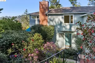 2556 Carisbrook Dr, Oakland, CA 94611 - Photo 3