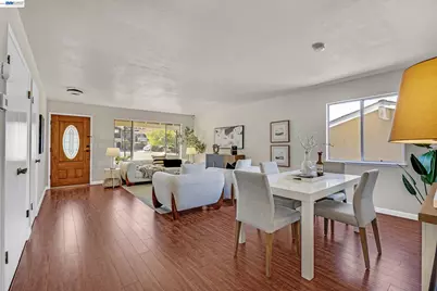 23070 Glenn Ellen, Hayward, CA 94541 - Photo 3