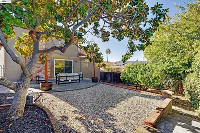 23070 Glenn Ellen, Hayward, CA 94541 - Photo 25